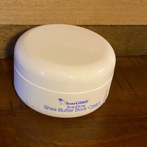 Senegence Shea body butter (NWOT) Free gift with purchase